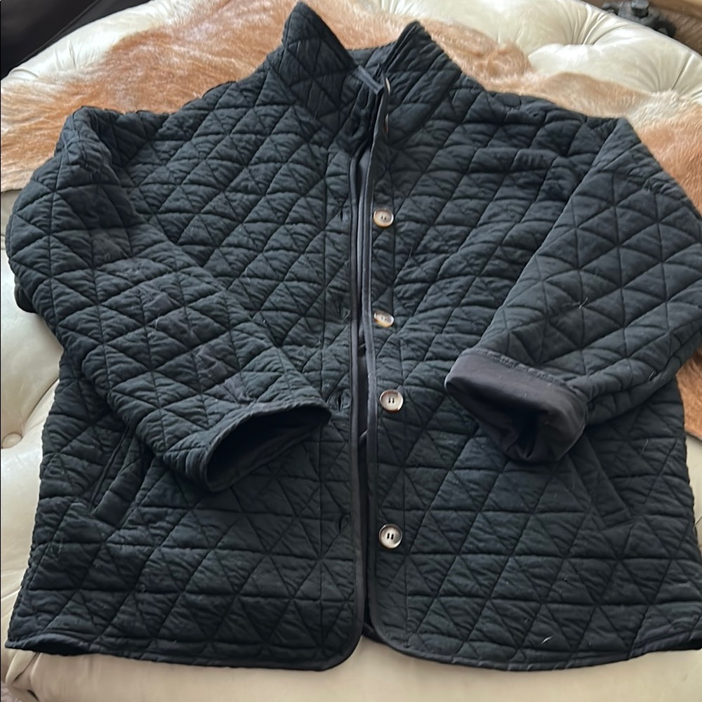 Black Puffer Jacket with Cozy Insulation
